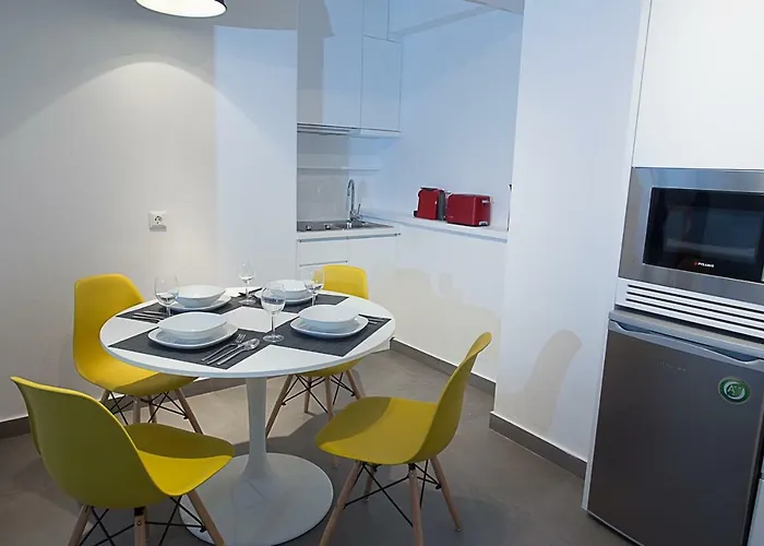 Dimokritou 4 Apartment